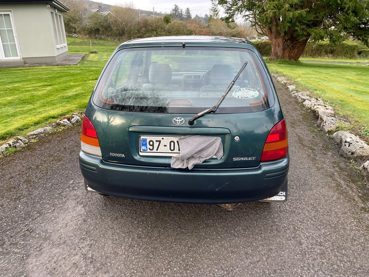 Toyota Starlet - Image 2