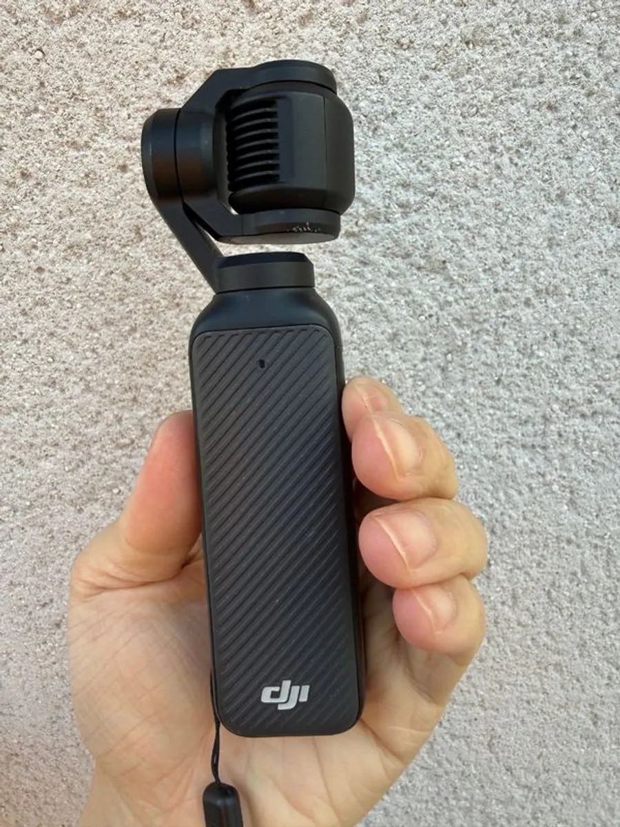 DJI Osmo Pocket 3 Camera + 256GB SD Card - Image 3