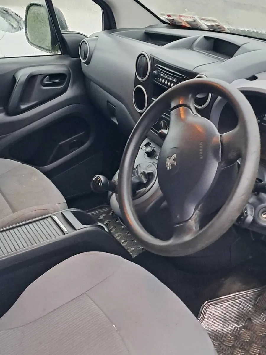 Peugeot Partner - Image 1