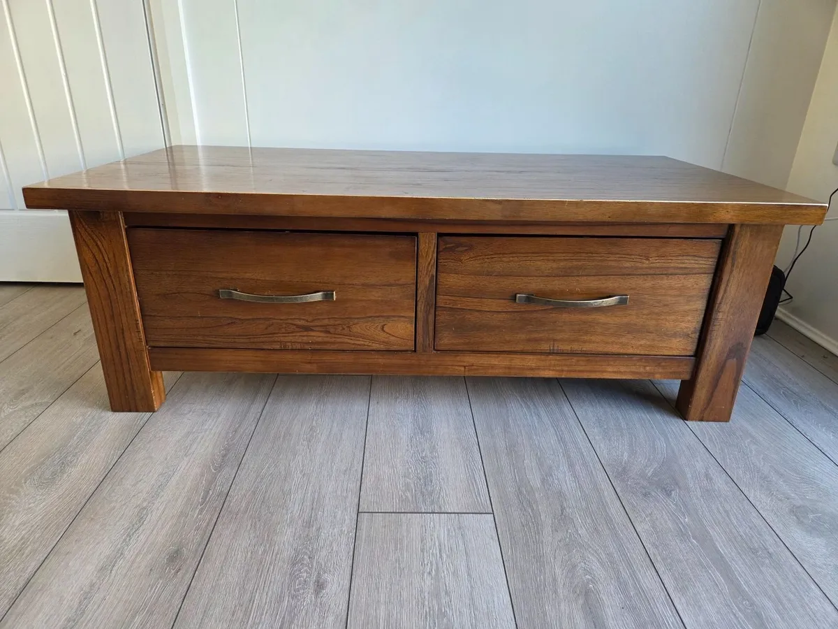 Matching Coffee Table & TV stand - Image 3