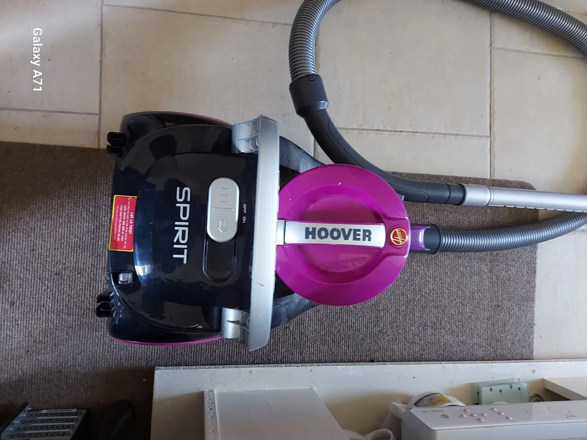 Hoover Vacuum Cleaner in excellent condition - Image 1