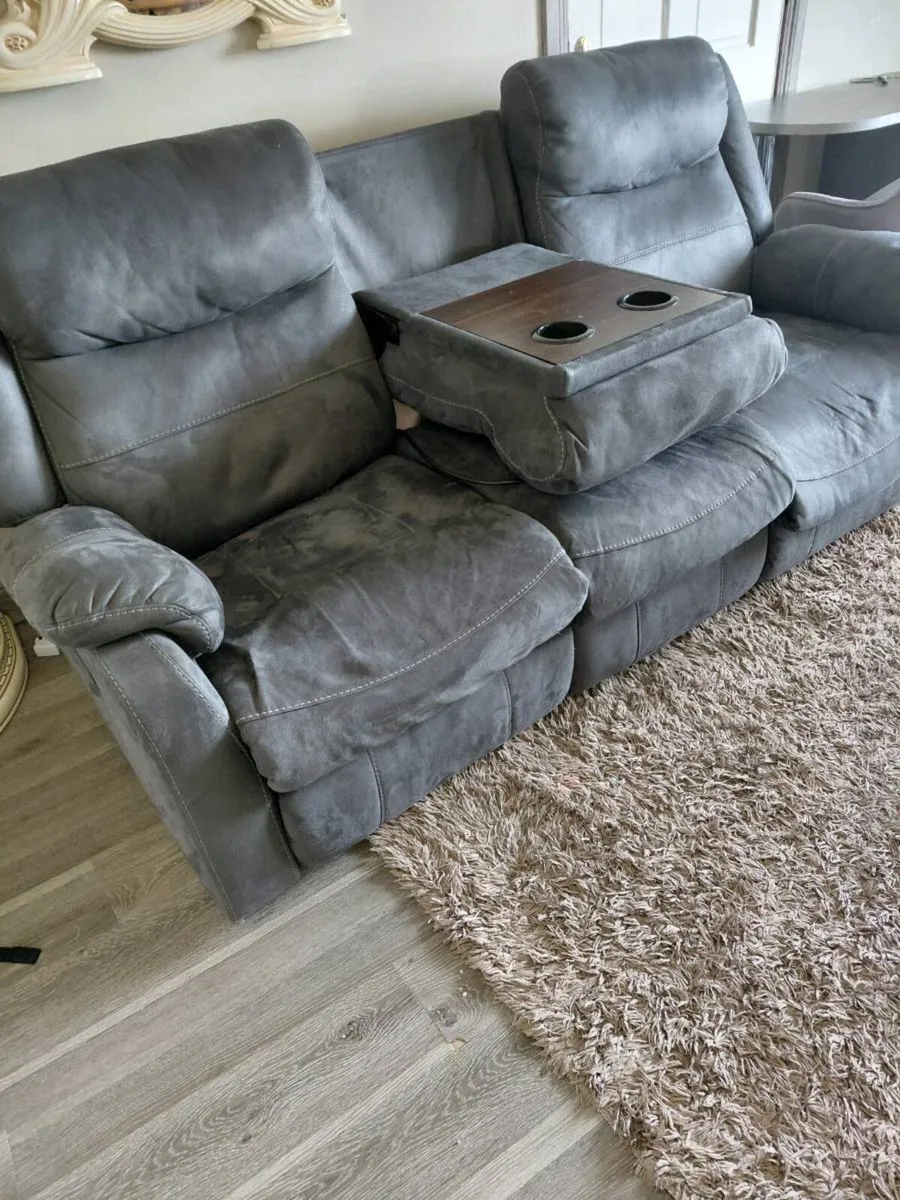 Couch - Image 2