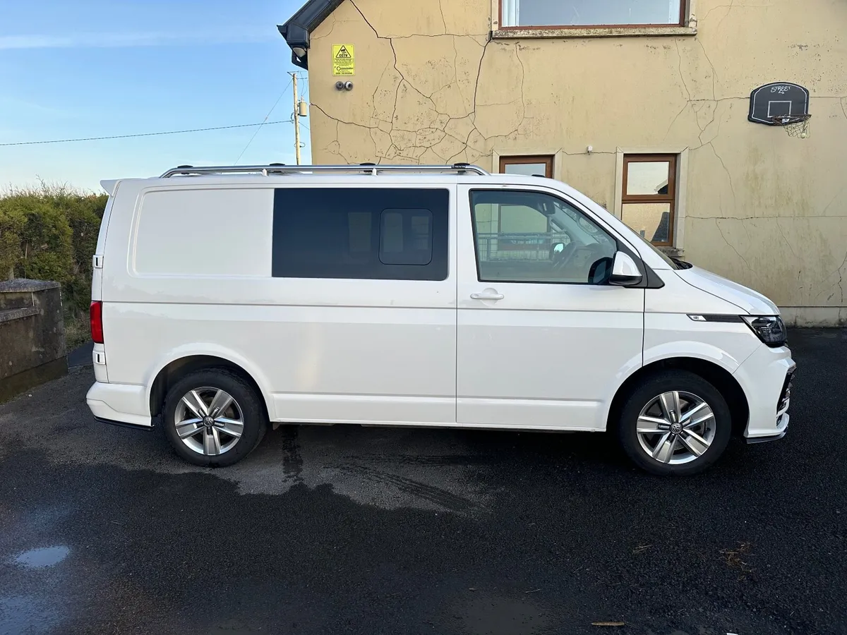 Volkswagen Transporter 2025 T32 H-Line DSG - Image 4