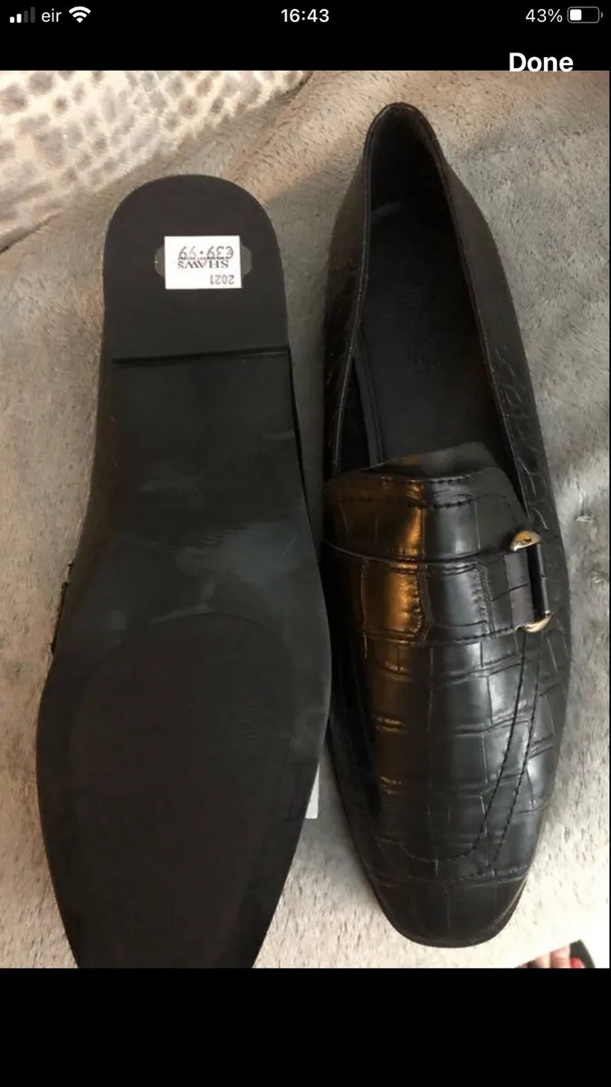 Ladies new shoes size 6 €20 - Image 2