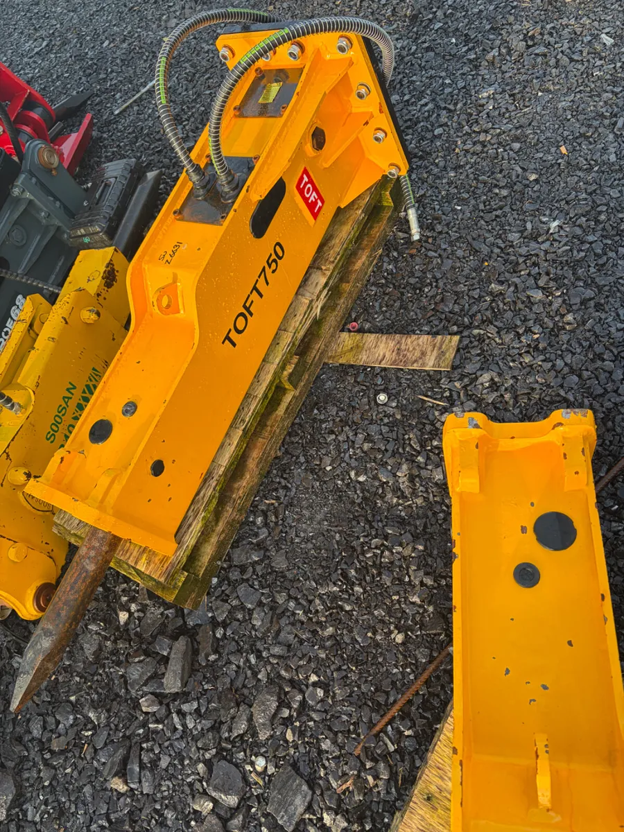 Unused Toft 750 rock breakers suit 7-10t digger - Image 1