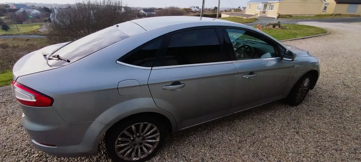 Ford Mondeo - Image 1