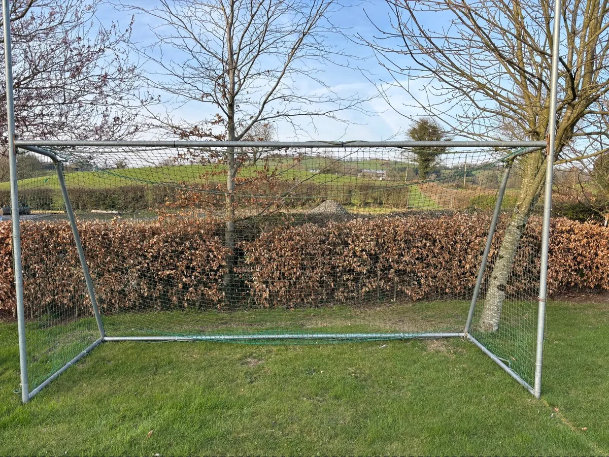 Goal posts - Image 3