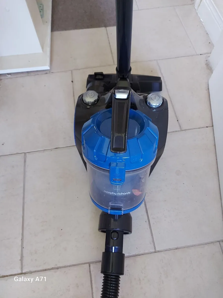 Morphy Richards Vacuum Cleaner excellent condition - Image 1