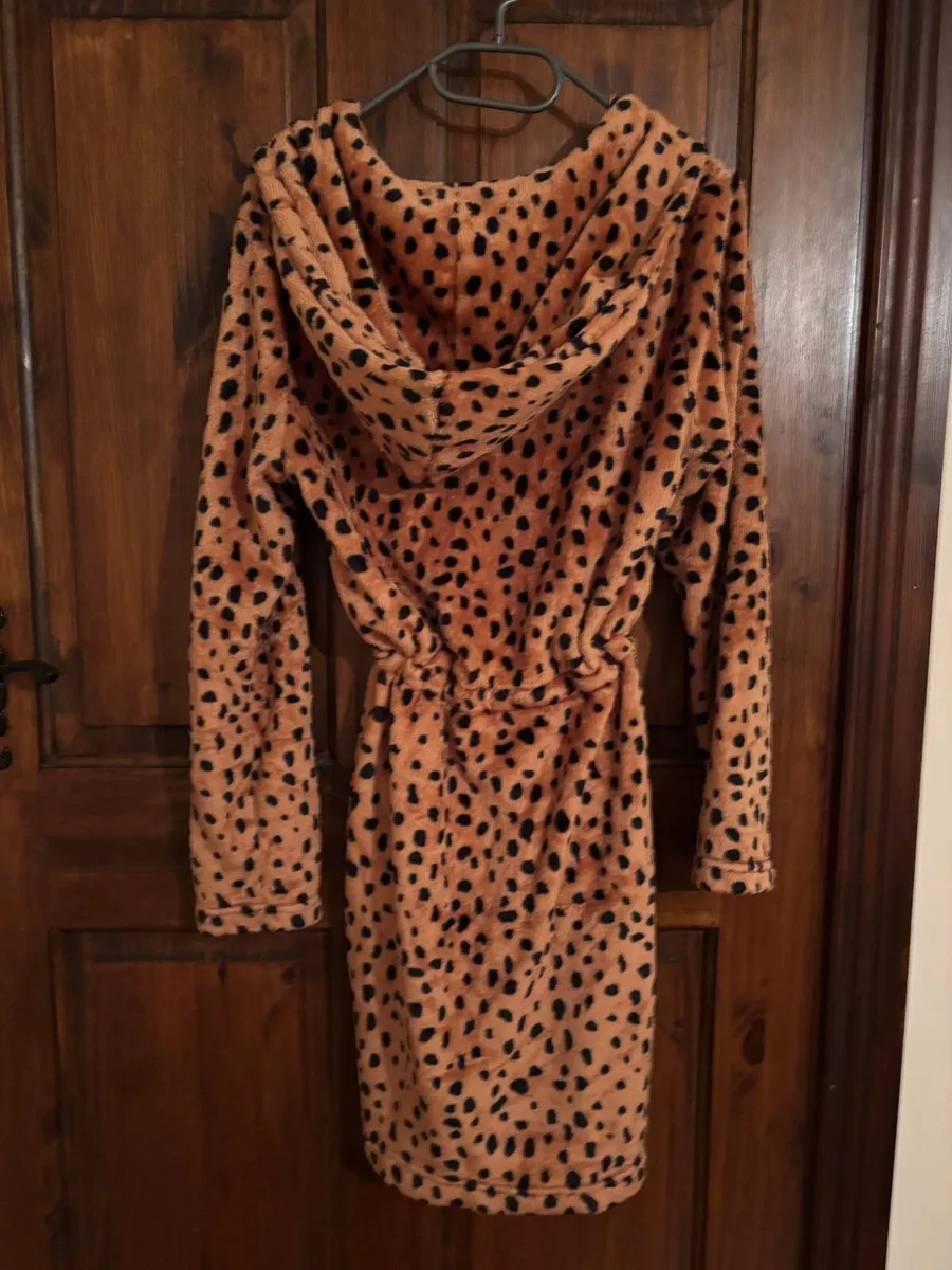 Wild Cat Print Zip Cardigan Dress with Hood S/M (C - Image 2