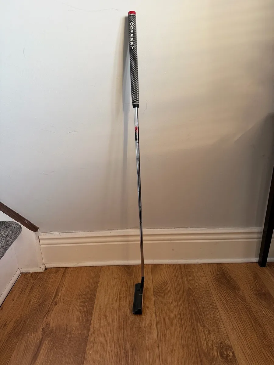 Odyssey White Hot Pro Putter - Image 1