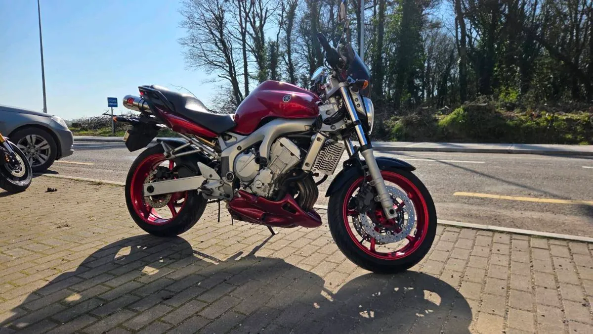 Yamaha FZ6N - Image 1