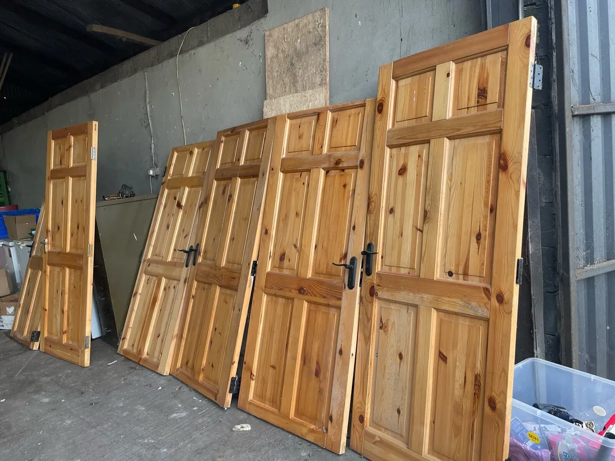 Interior oak doors - Image 1