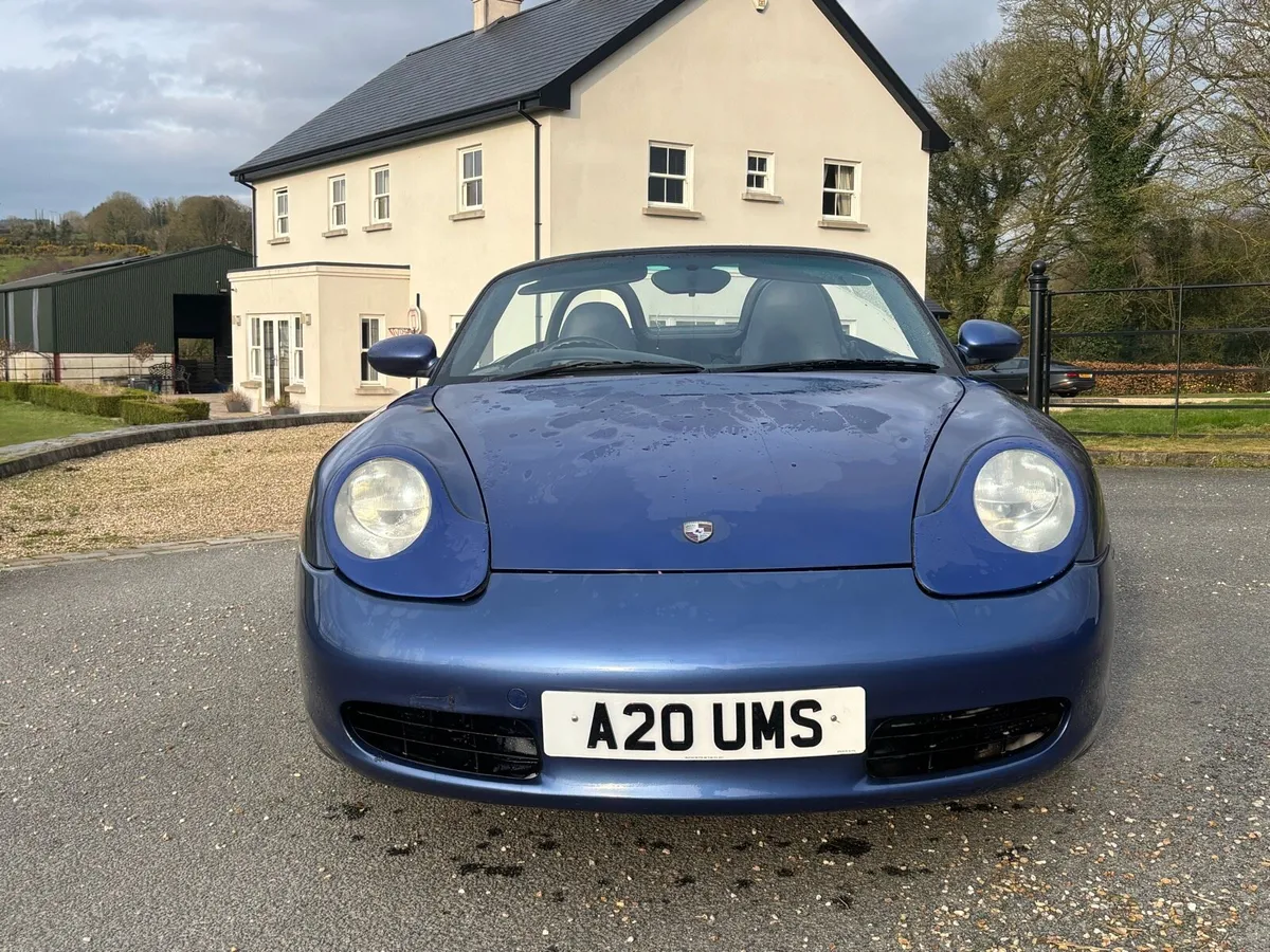 2000 Porsche Boxster 2.7 Manual - Image 3