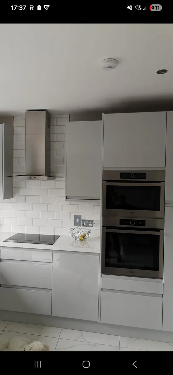 Whirlpool Hob, oven and microwave oven