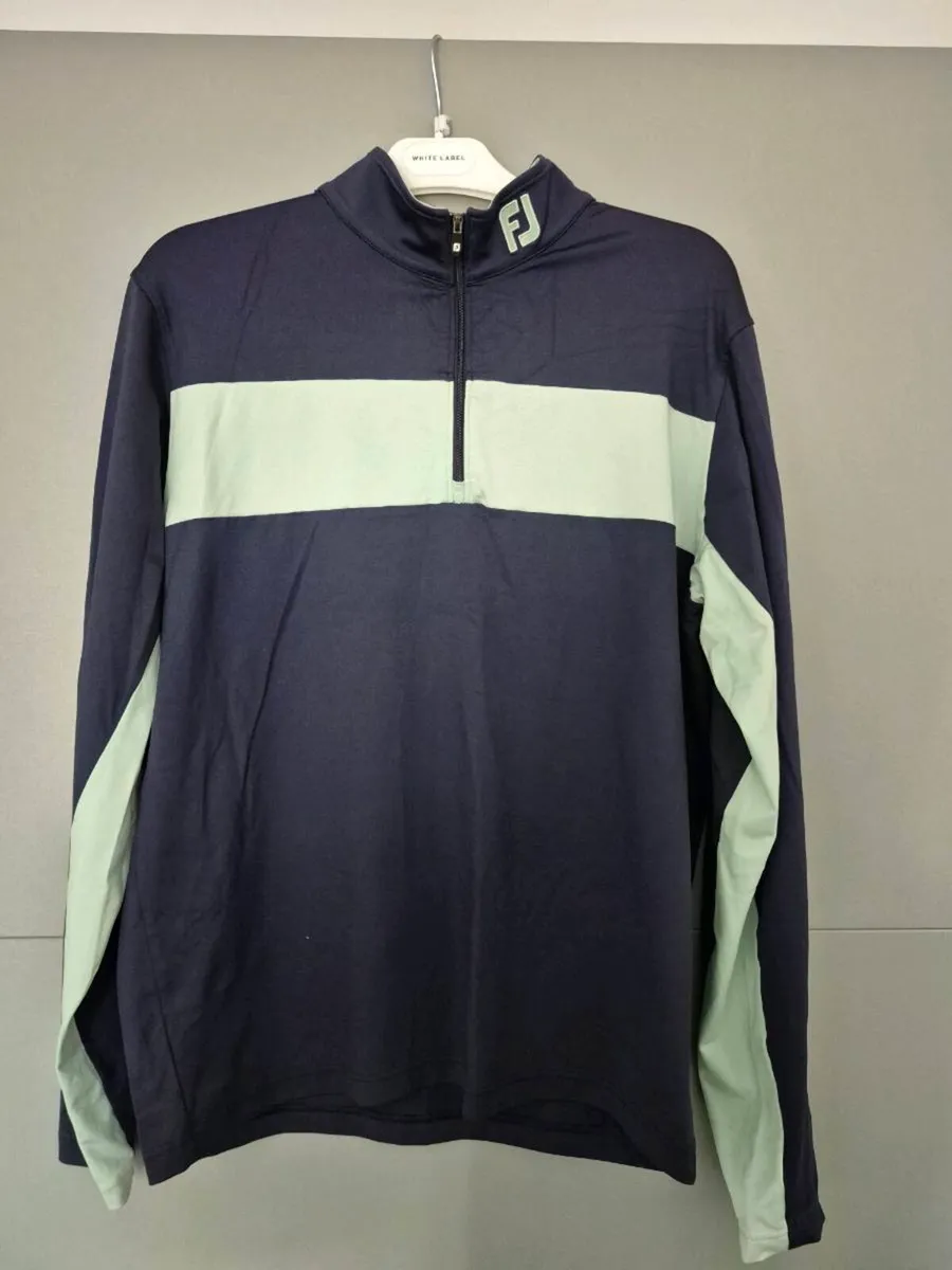 Footjoy Chillout 1/4 Zip - Image 1