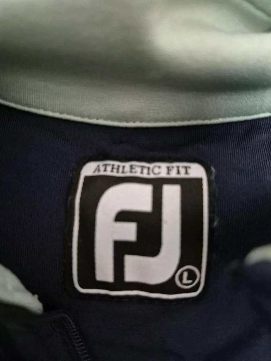 Footjoy Chillout 1/4 Zip - Image 2