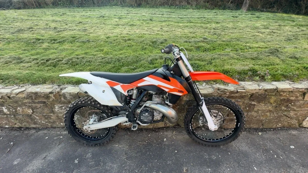 Ktm sx 250 - Image 1