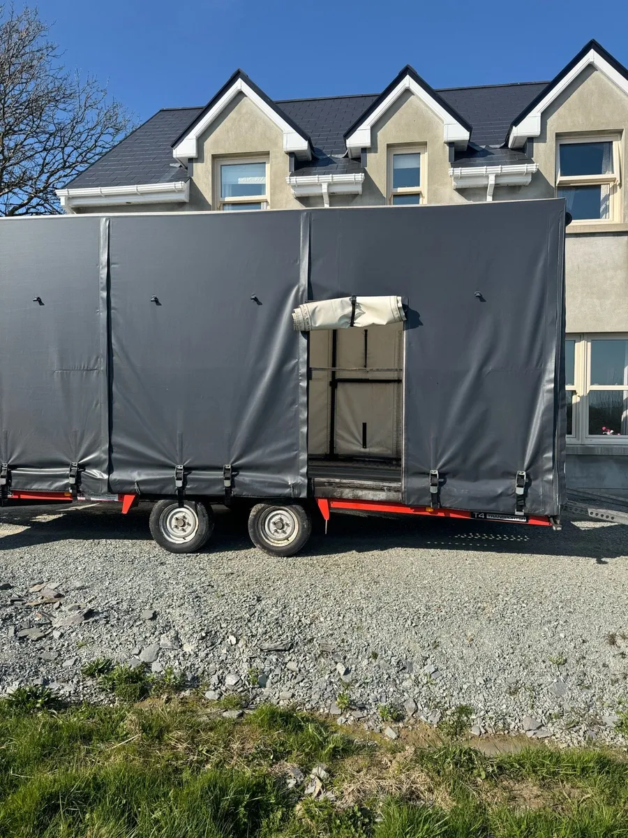 Brian James transporter - Image 1