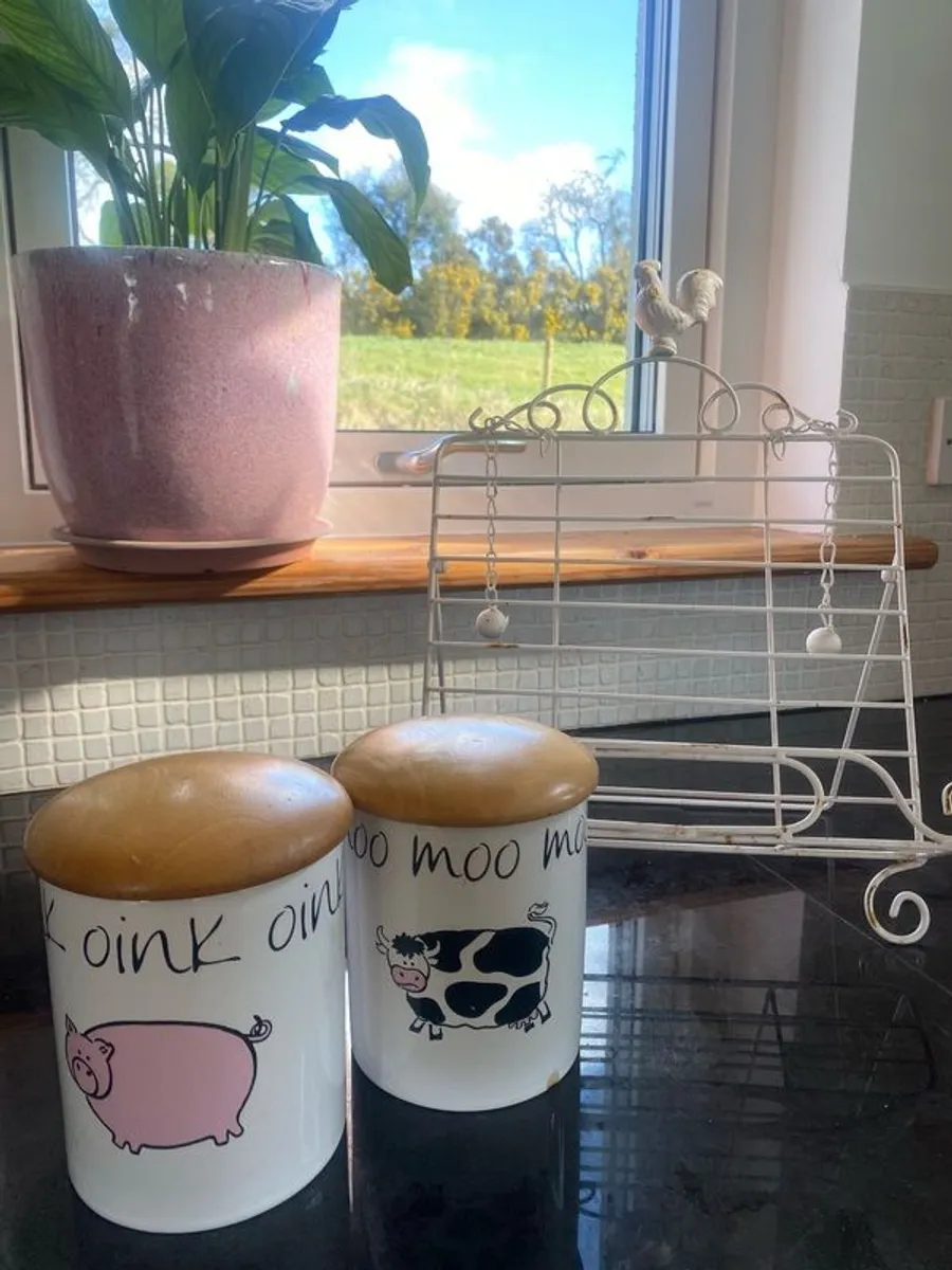 ceramic jars with wooden lids & metal cookbook stand bundle - Image 1