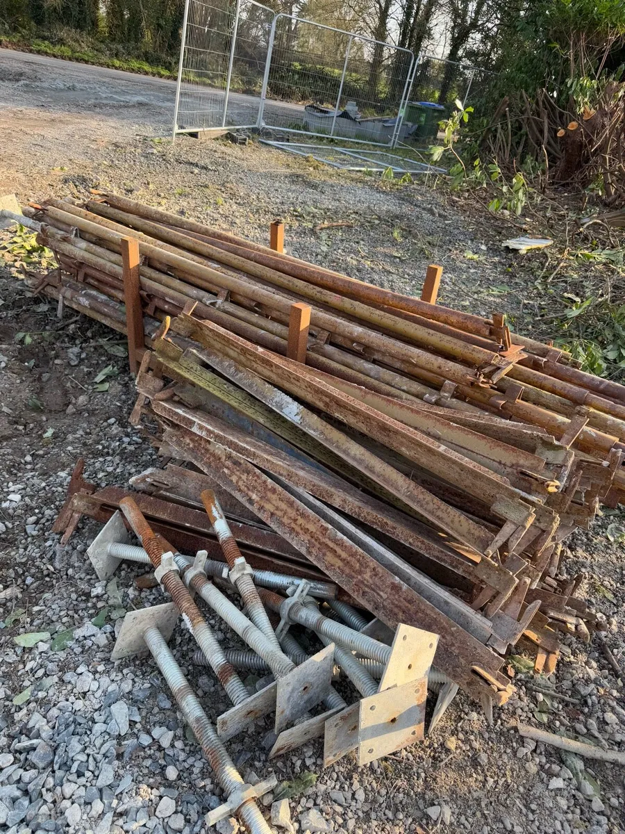 Scaffolding - Image 1
