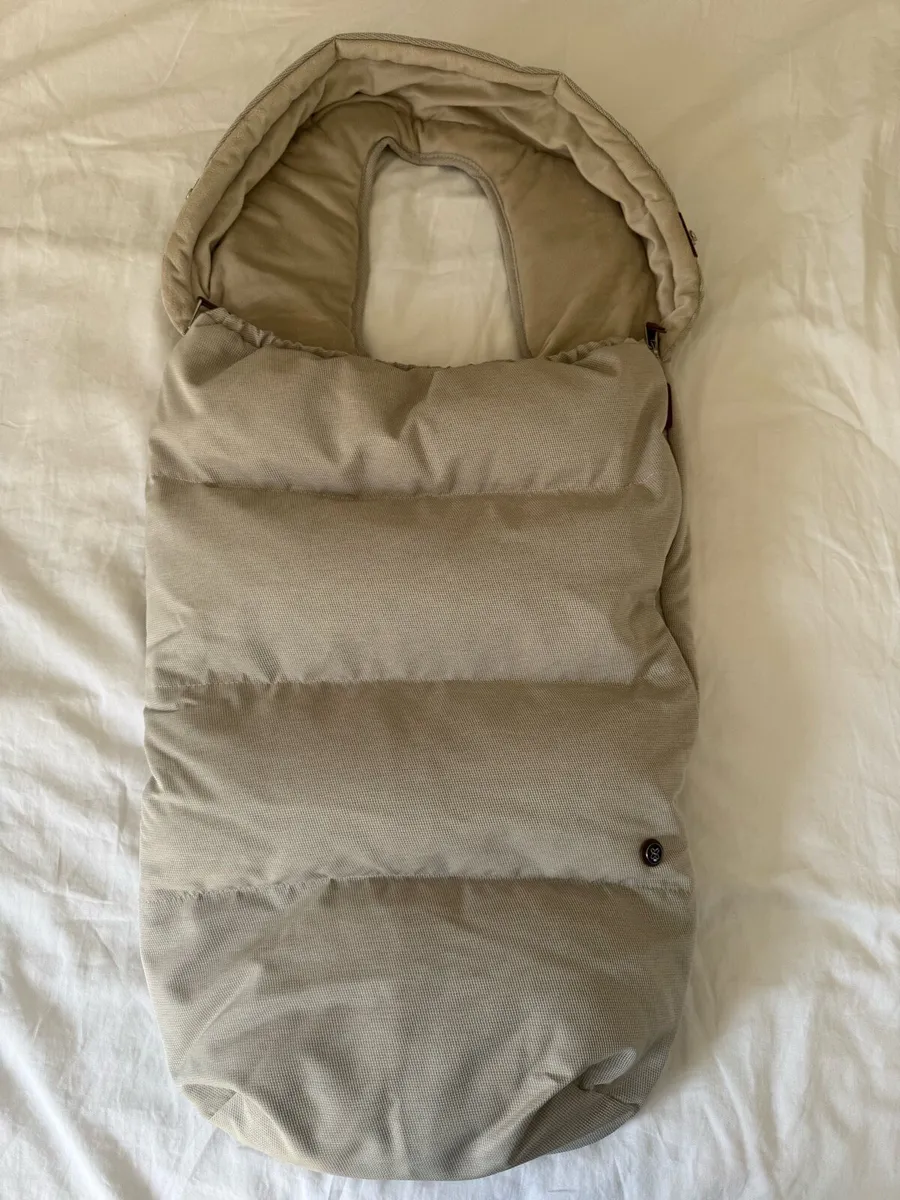 Silver Cross Reef Footmuff in Stone - Image 1