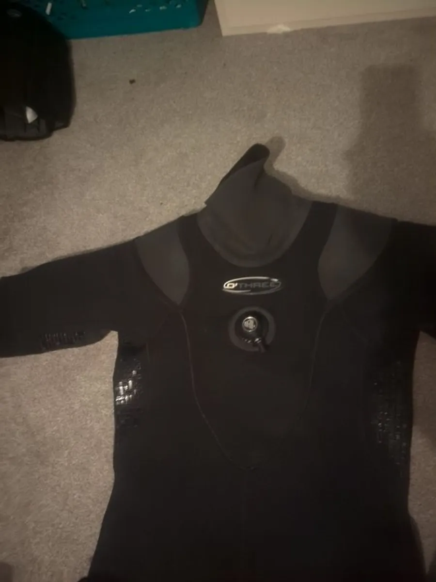 O'three Drysuit - Image 2