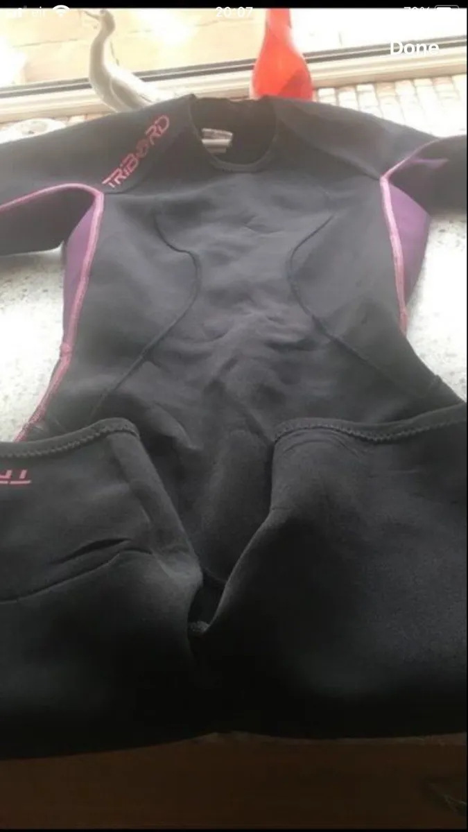 Girls wetsuit 84/86 €10 - Image 2