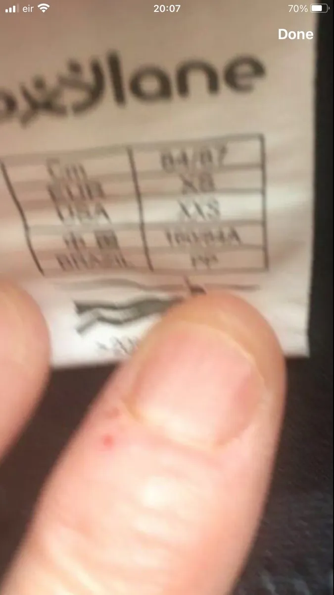 Girls wetsuit 84/86 €10 - Image 3