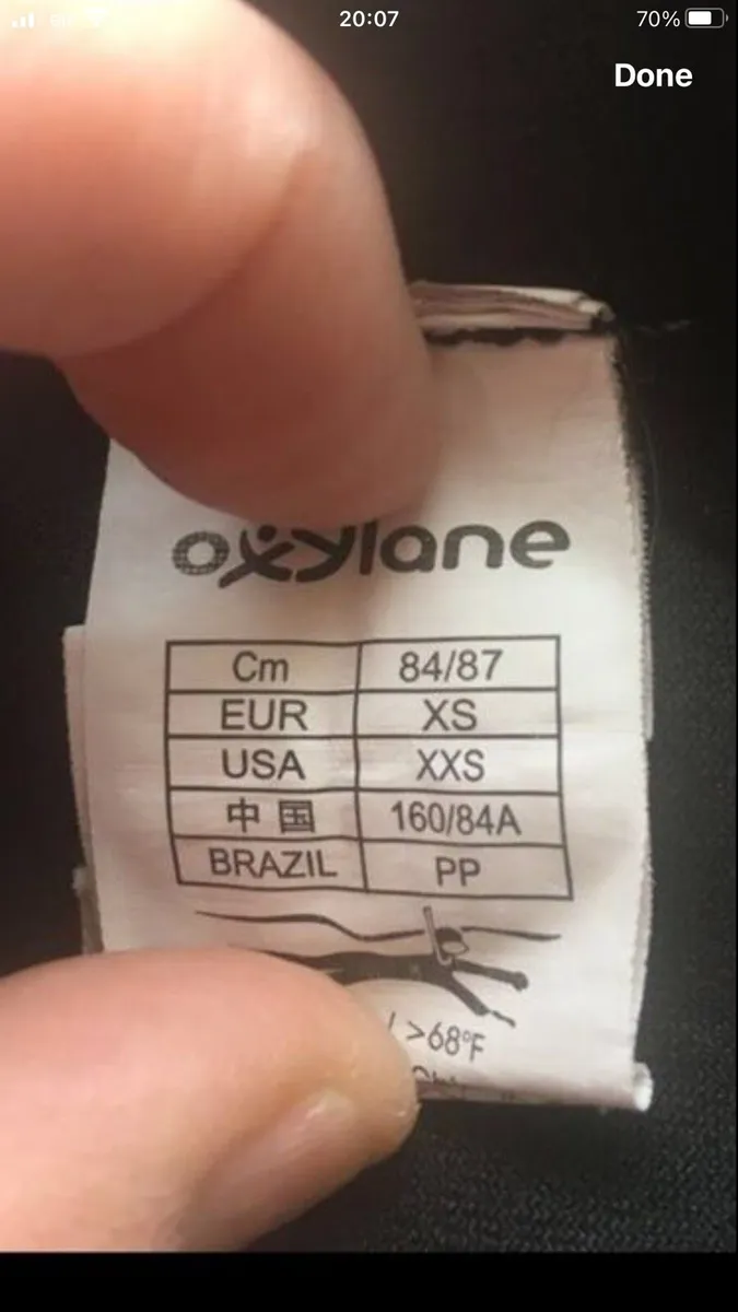 Girls wetsuit 84/86 €10 - Image 4