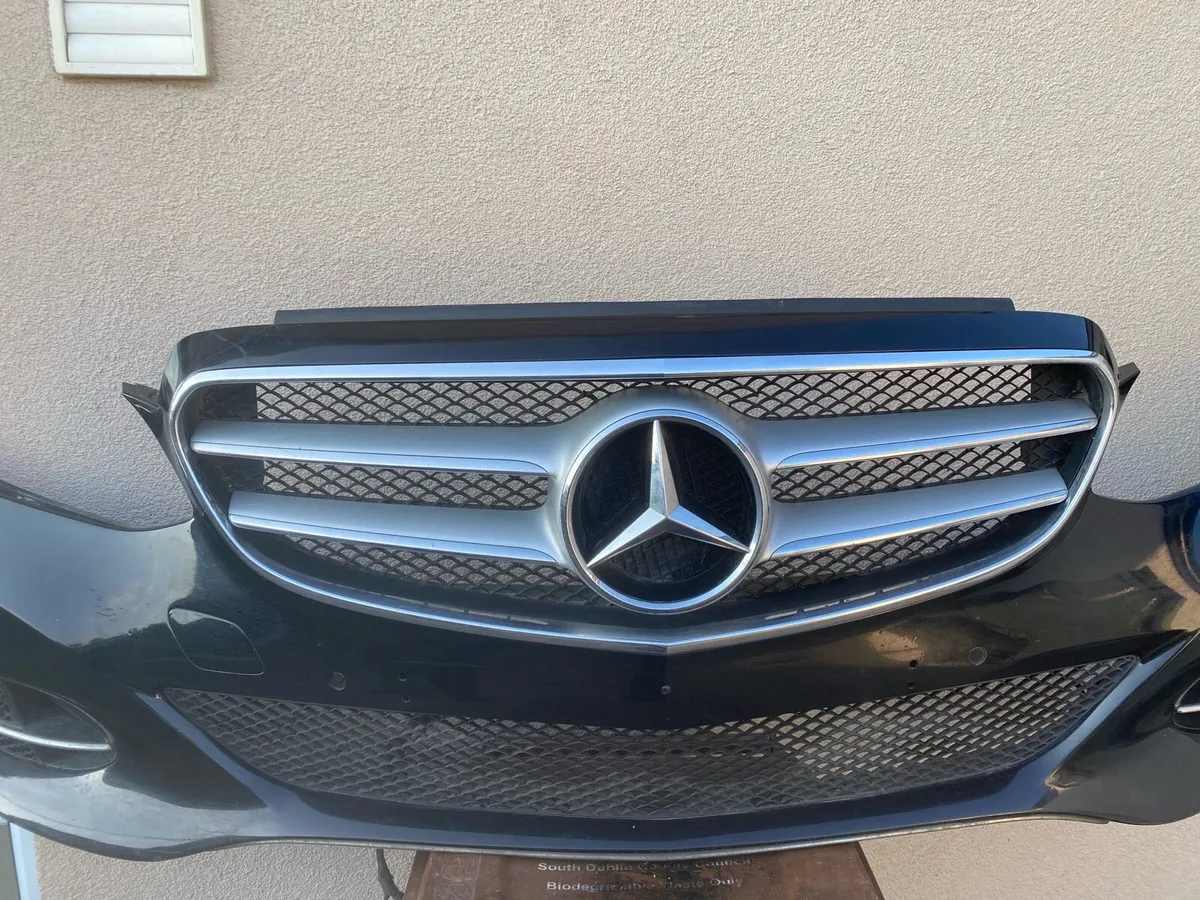 Front bumper - Image 4