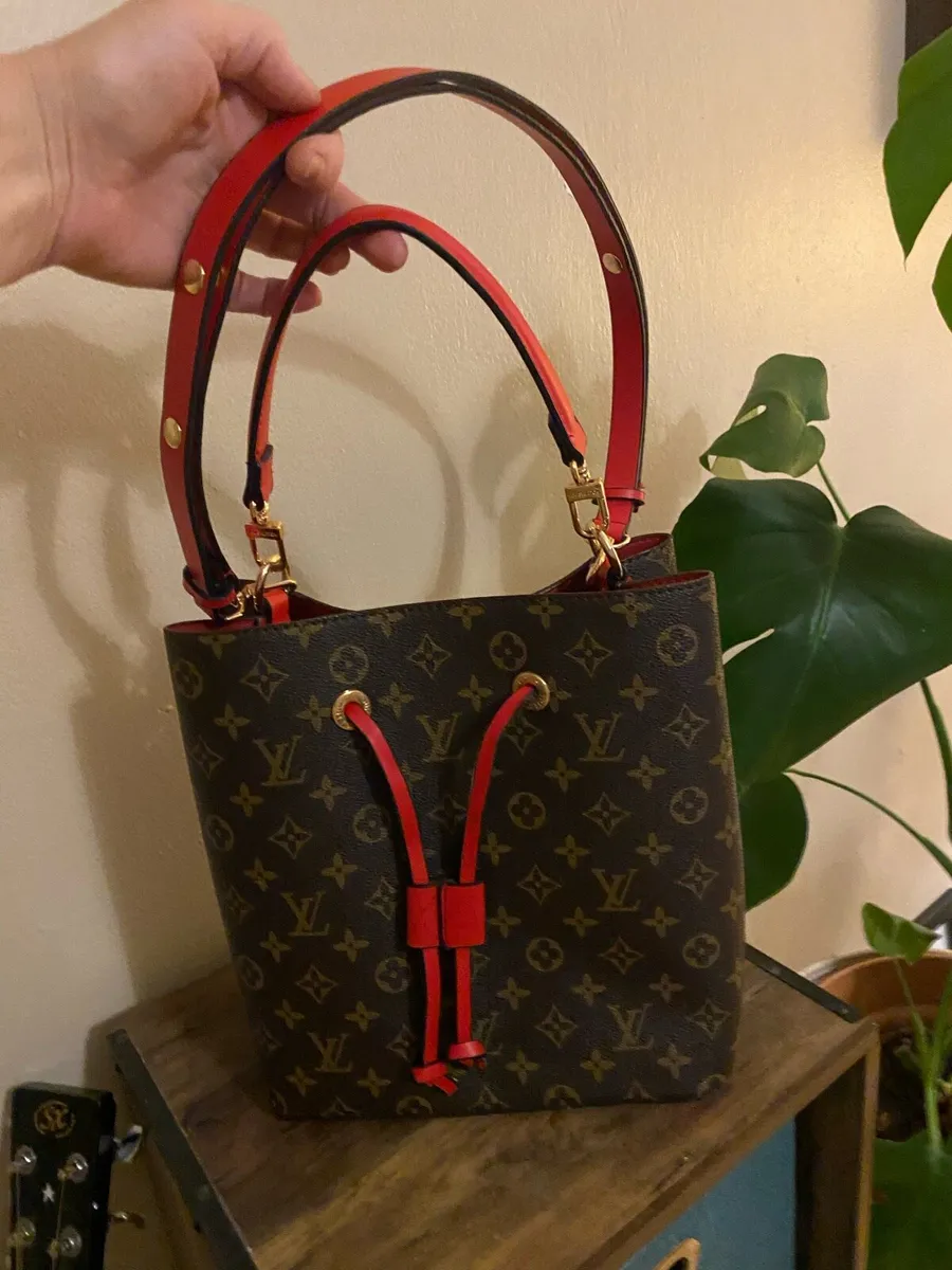Louis Vuitton Designer-style Monogram Shoulder Bag - Image 1