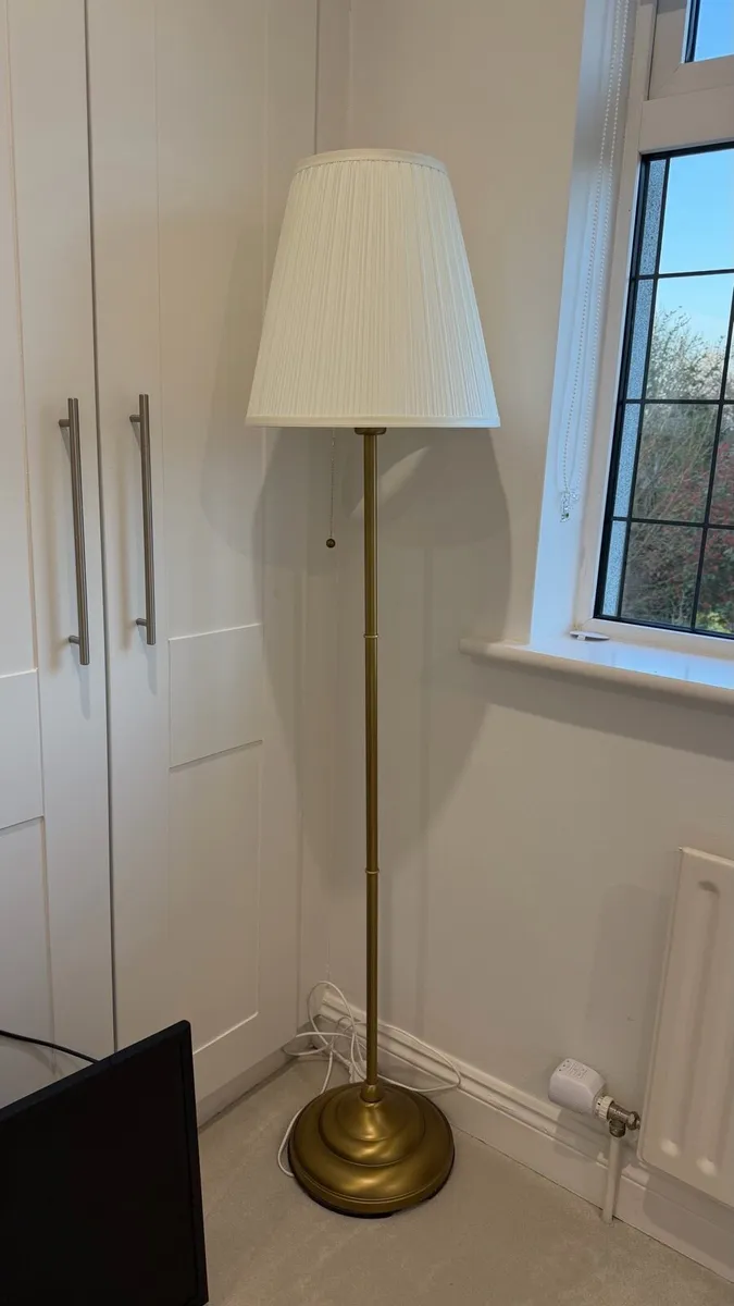 Lamp - stand alone lamp - Image 1