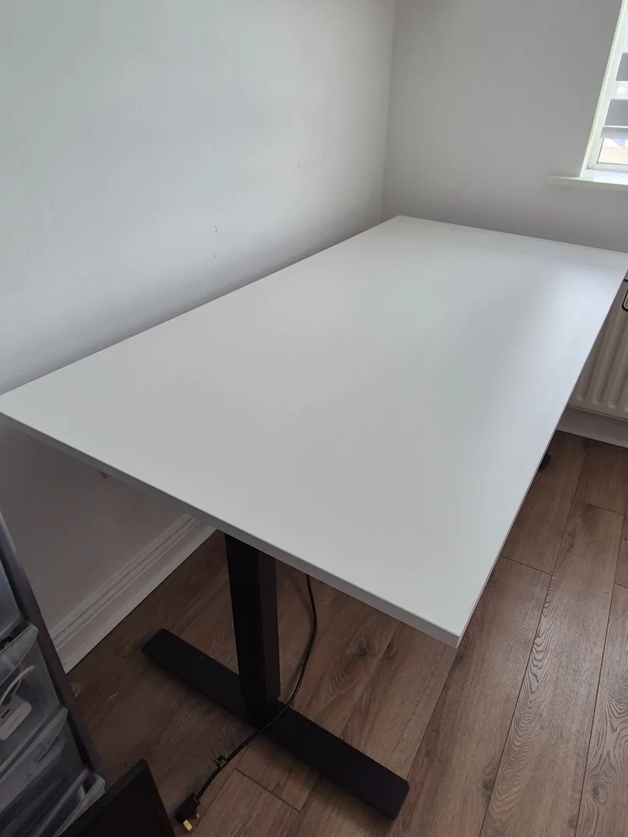 Sit/Stand Desk - Excellent Condition - Image 1