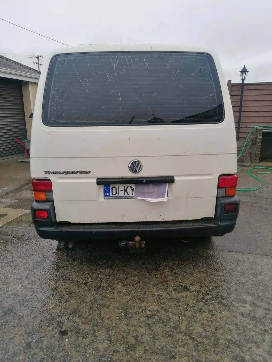 Volkswagen Transporter - Image 3