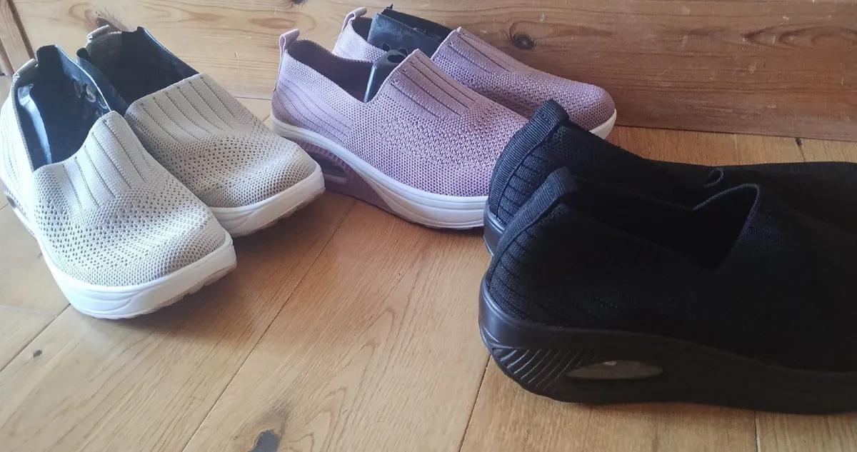 Bundle Deal: 3 Pairs of Brand New Orthopedic-Suppo - Image 4