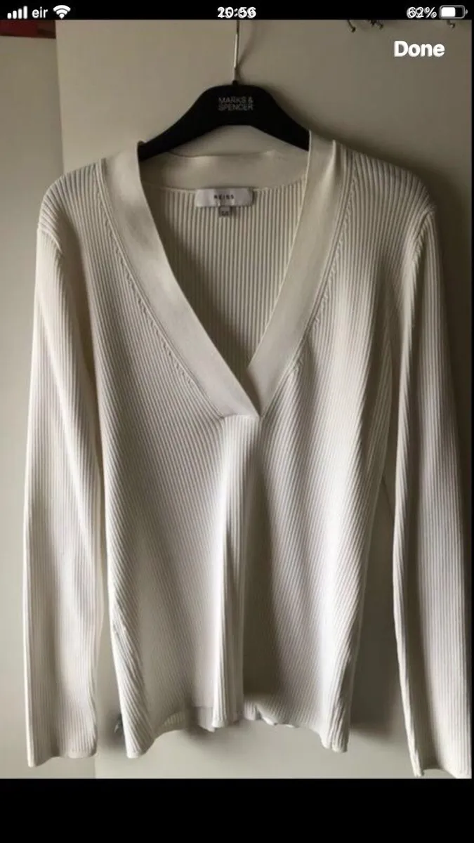 Ladies designer jumper size 12 €15 - Image 2