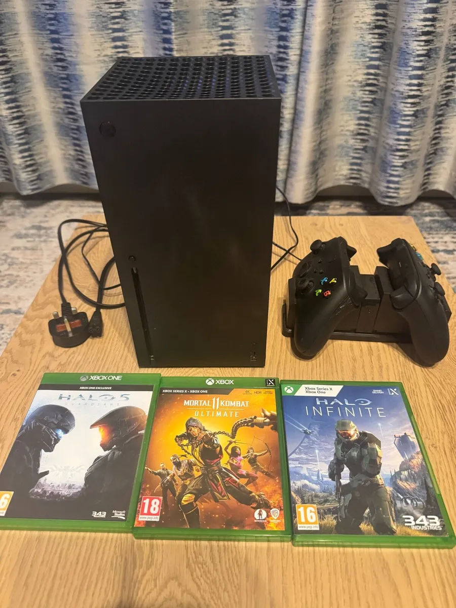 Xbox Series X 1TB Bundle (As New)