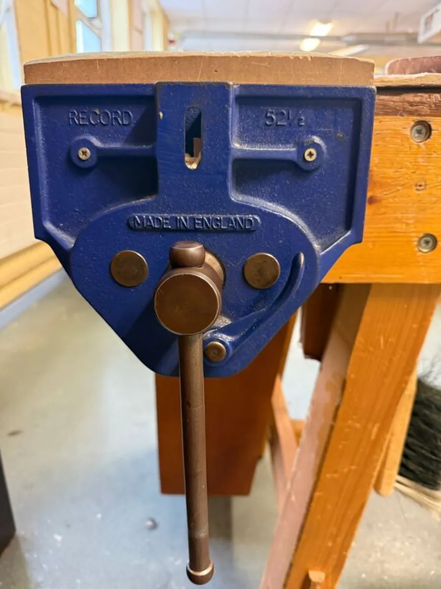 Woodwork bench - Image 2