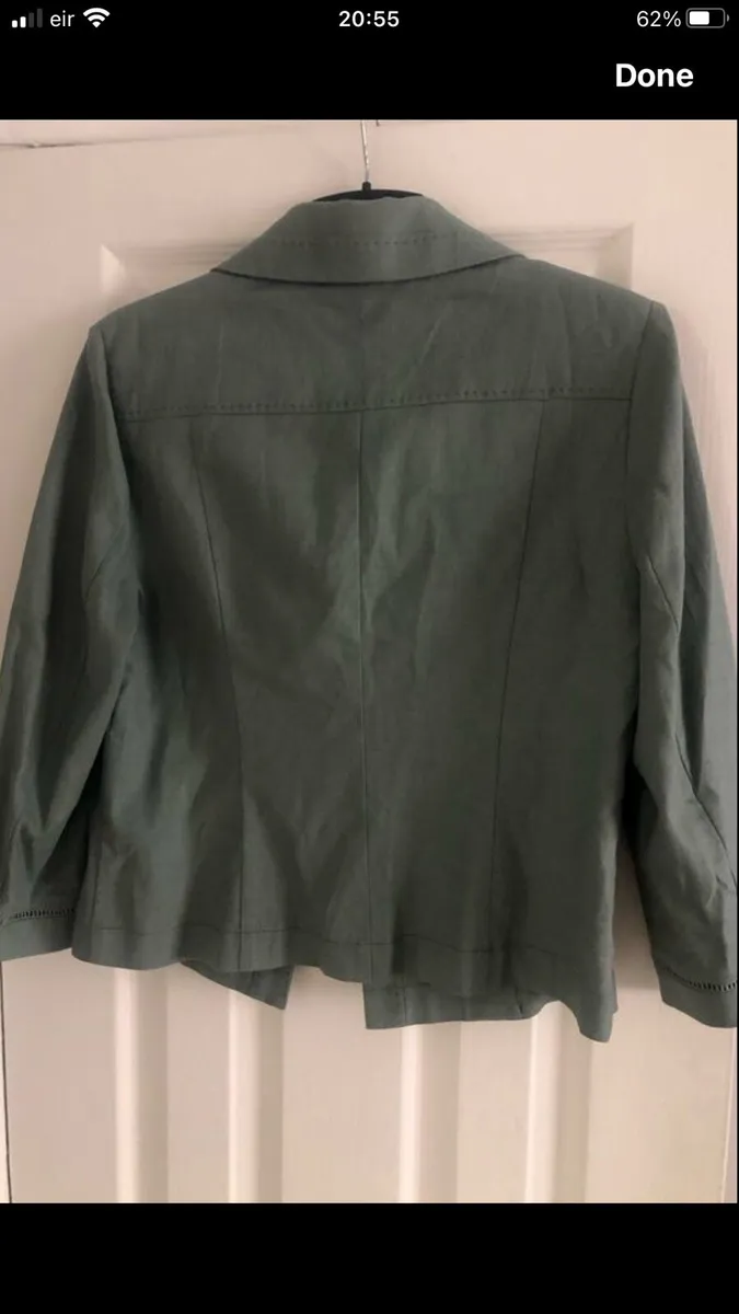 Ladies BNWT Blazer size 12 €20 - Image 2