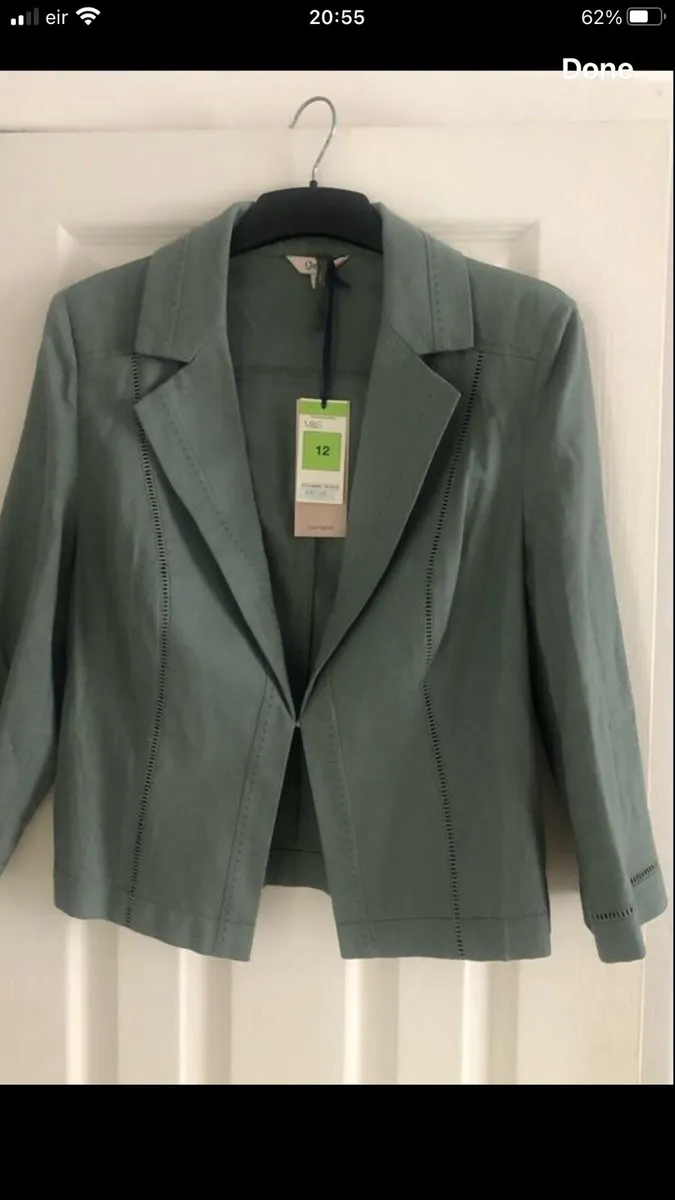 Ladies BNWT Blazer size 12 €20 - Image 4