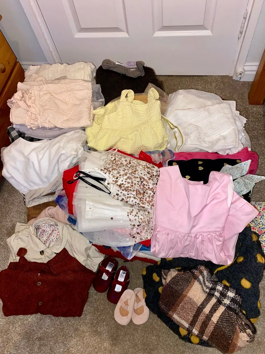 120 pieces quality baby / toddler girl clothes - Image 2