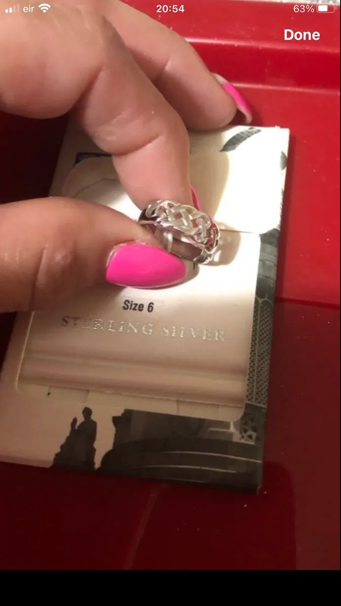 Girls sliver ring size 6 €20 - Image 4