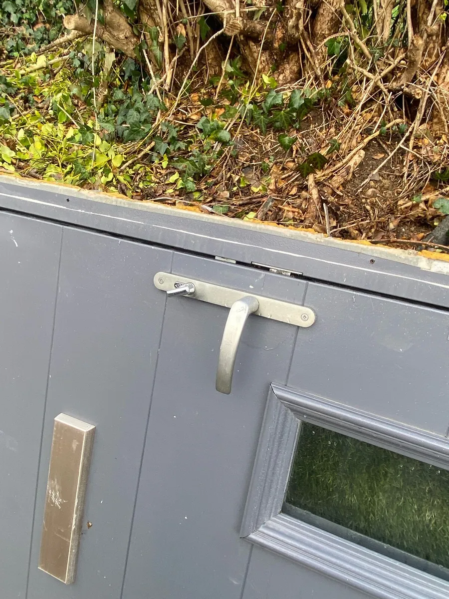 Composite Front Door - Image 2