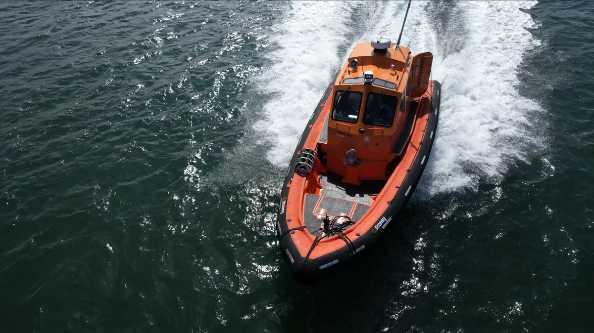 8.5m Delta RIB - Full Cabin - Image 1