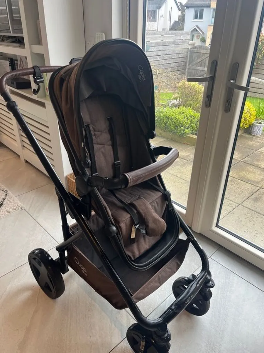 Baby elegance buggy - Image 1