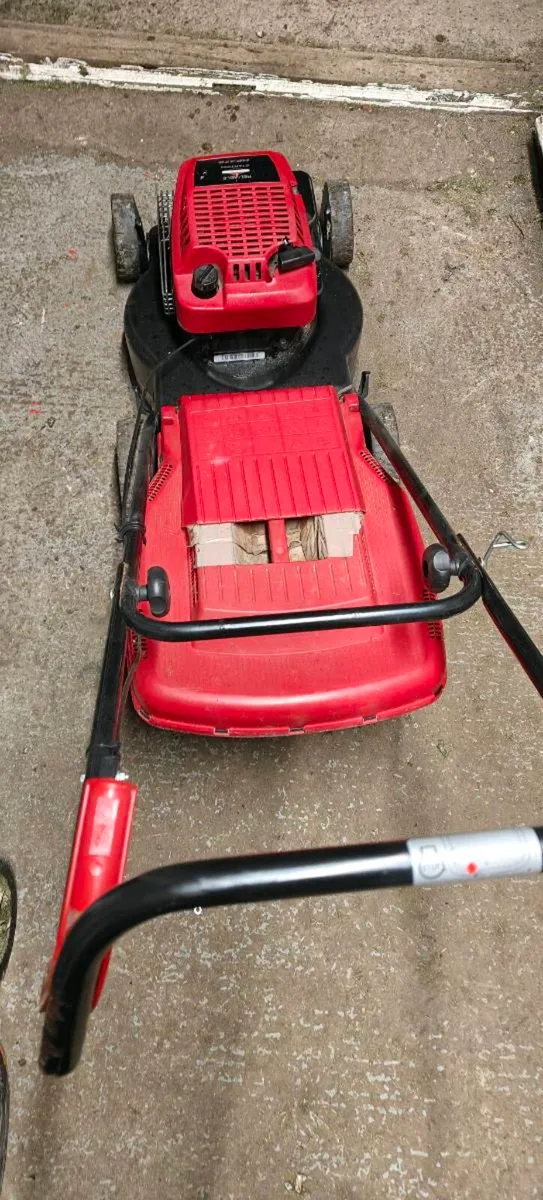 Mountfield push lawnmower - Image 3