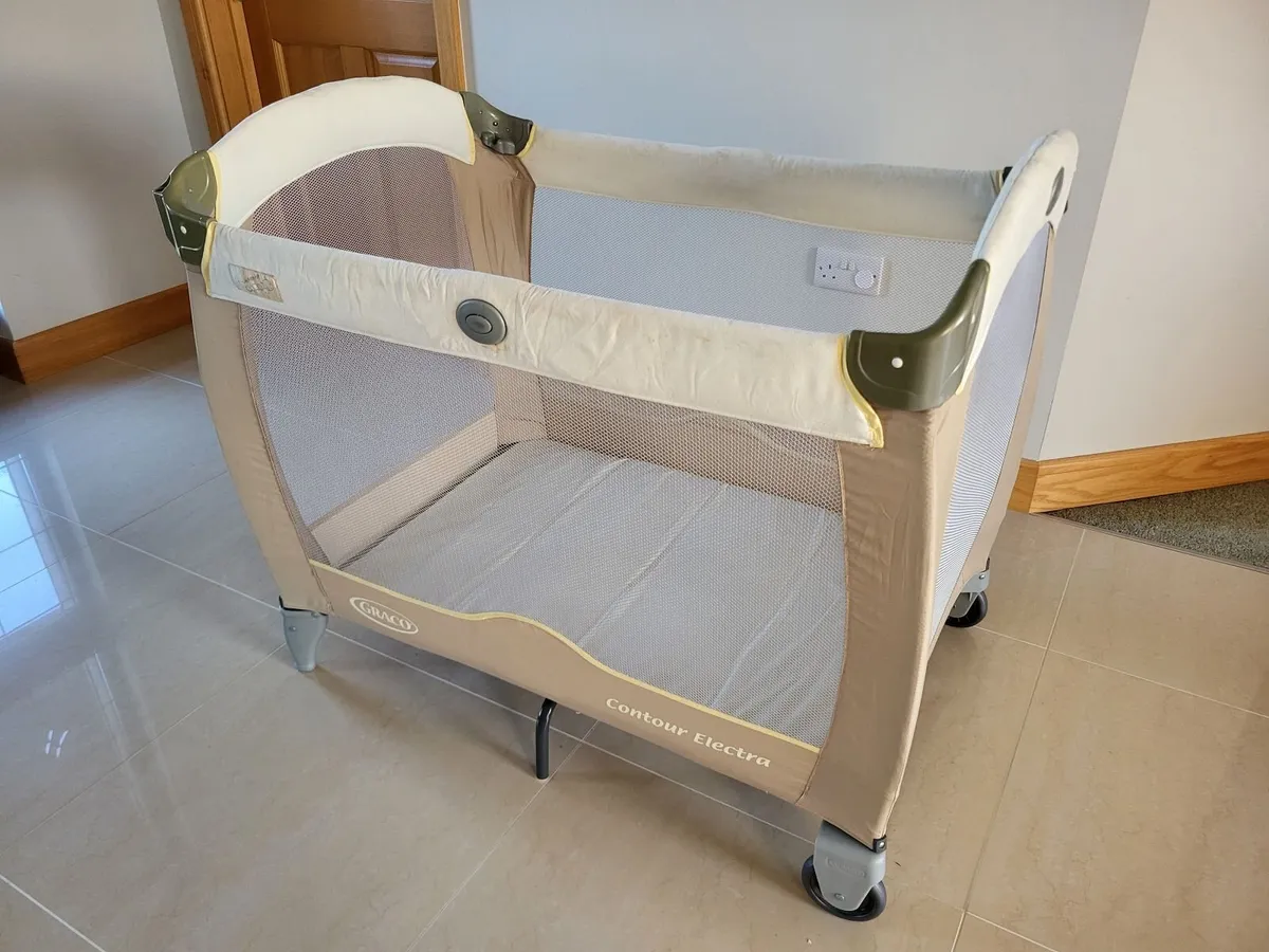 Travel Cot Graco Contour Electra - Image 1