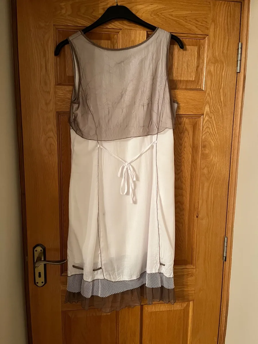 Ladies dress, jacket and fascinator - Image 2