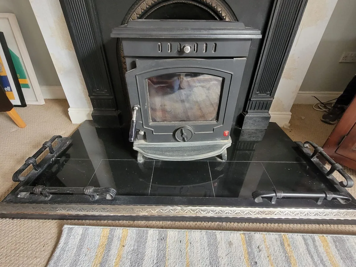 Stove - Image 2