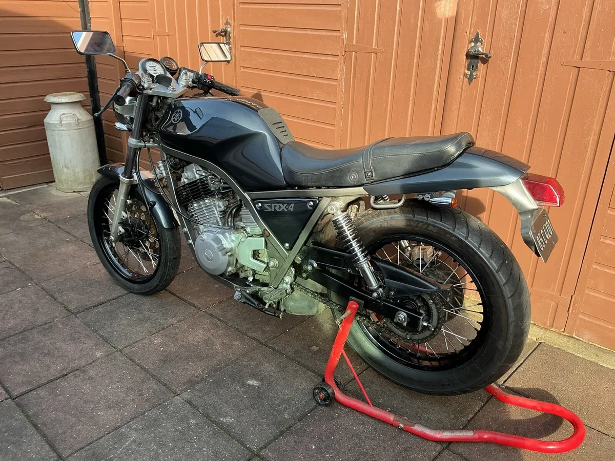 Yamaha SRX 400 - Image 2